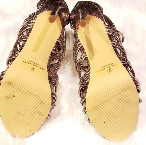 NWOT Sexy Strappy Sandals - Picture 4 of 8